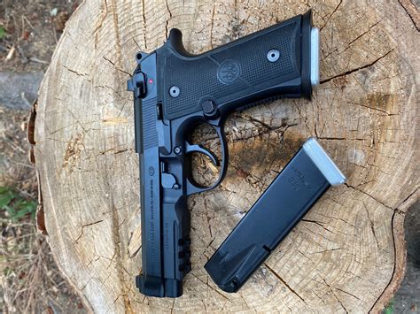 It&39;s designed to increase the magazine capacity by 2 rounds. . Beretta 92 magwell kit
